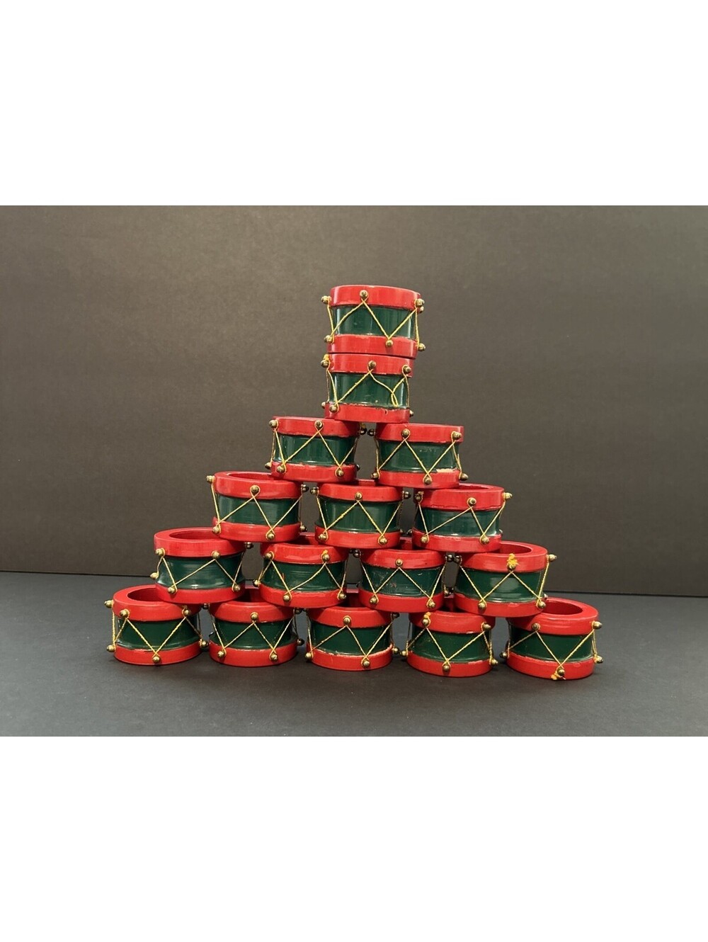 Red & Green Christmas Round Drum Wooden Napkin Rings - Set of 16